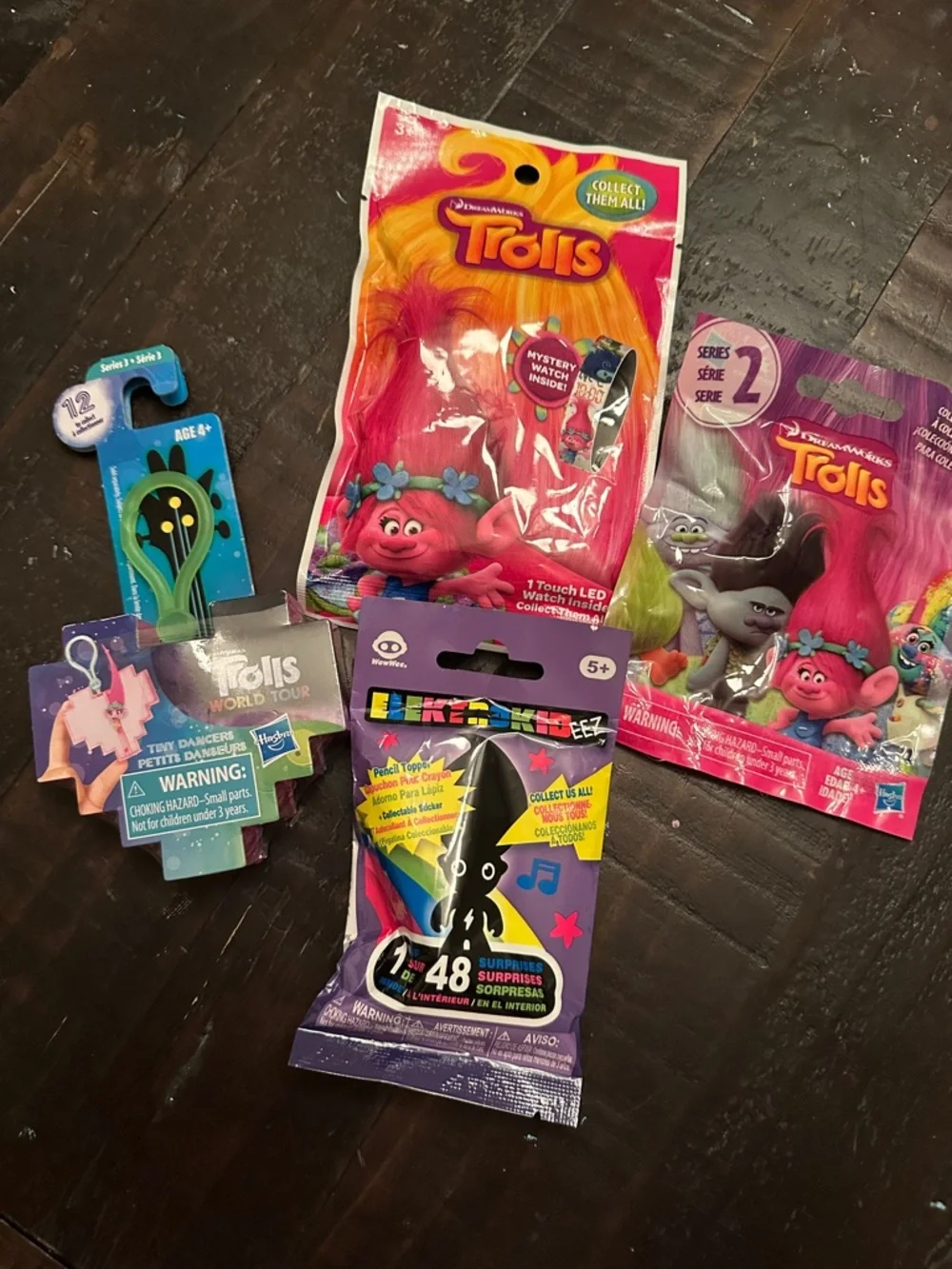 Trolls Blind Bag Surprise Pack - Pink, Purple, Blue